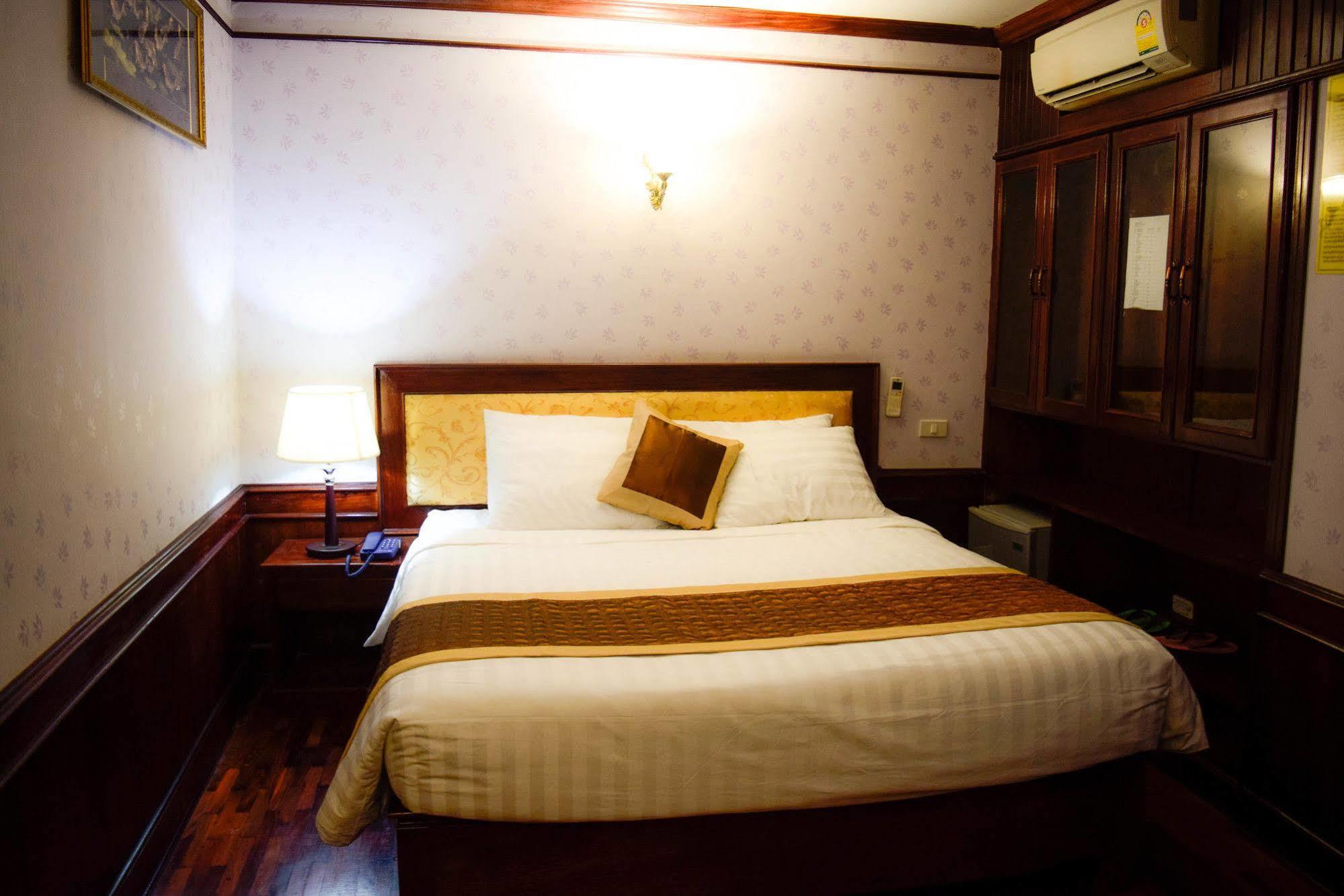 Vientiane Golden Sun Hotel מראה חיצוני תמונה