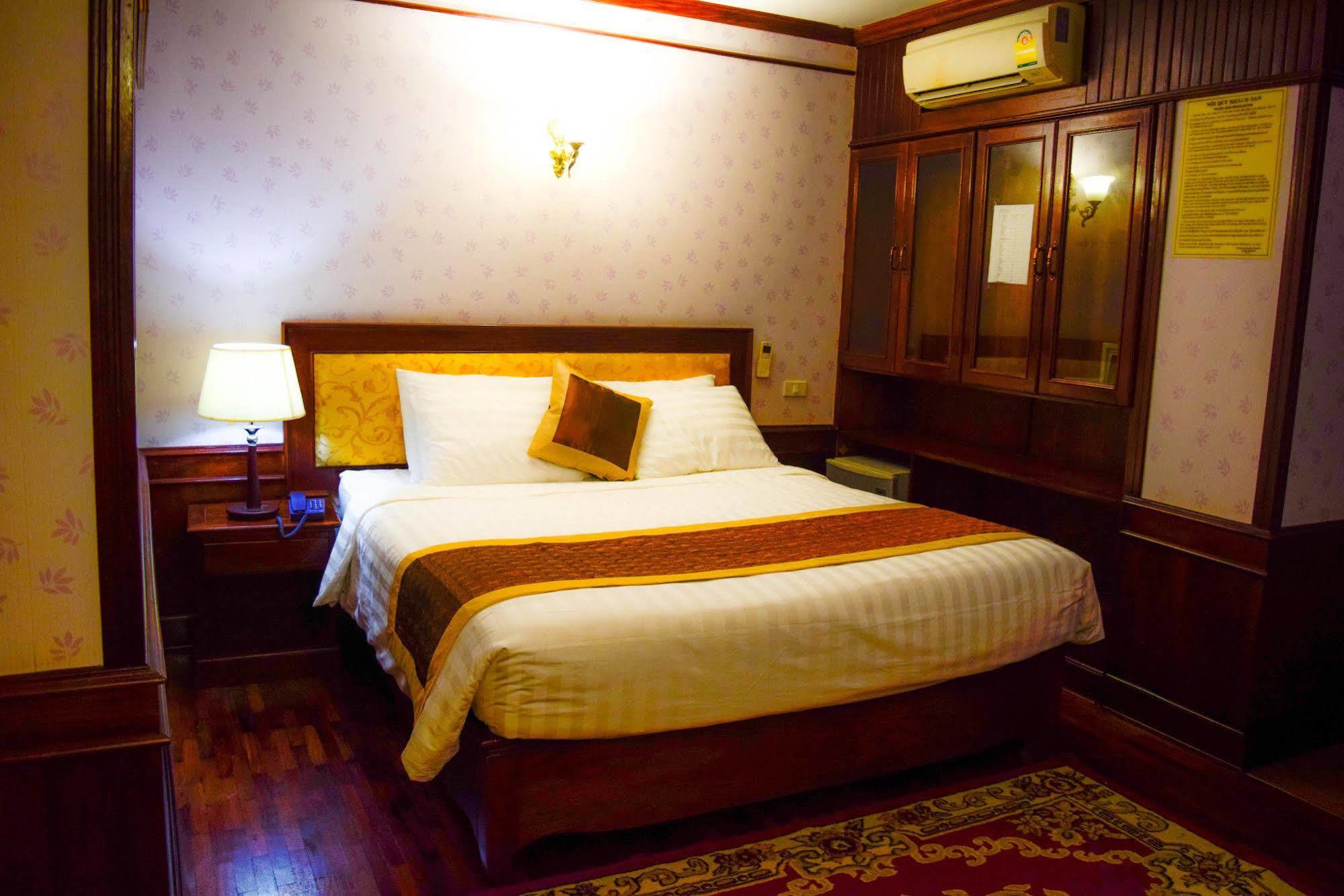 Vientiane Golden Sun Hotel מראה חיצוני תמונה