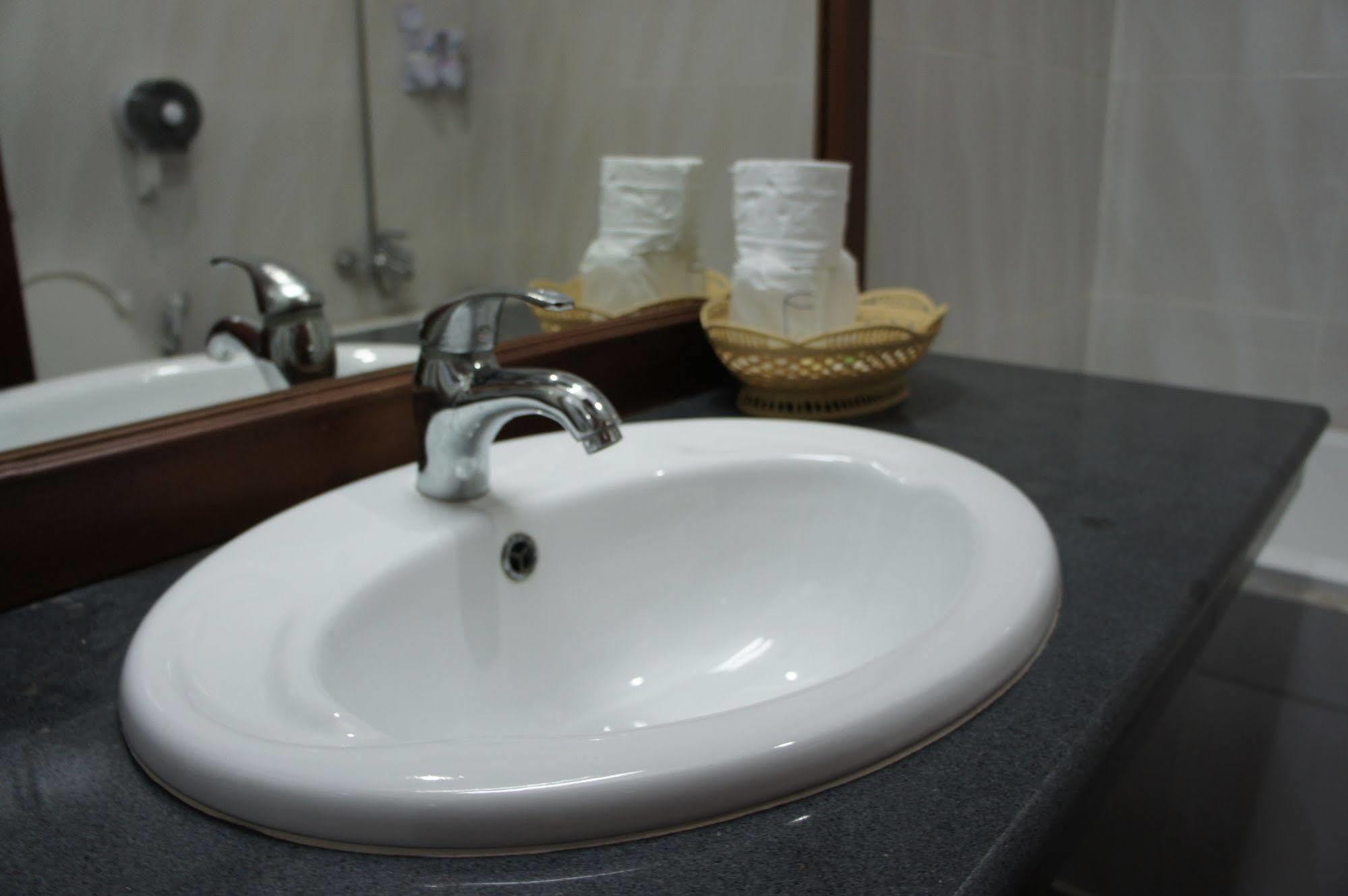 Vientiane Golden Sun Hotel מראה חיצוני תמונה
