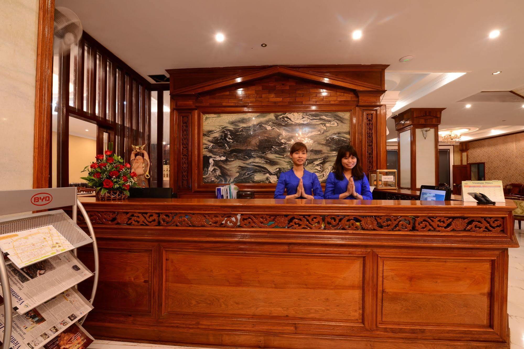 Vientiane Golden Sun Hotel מראה חיצוני תמונה