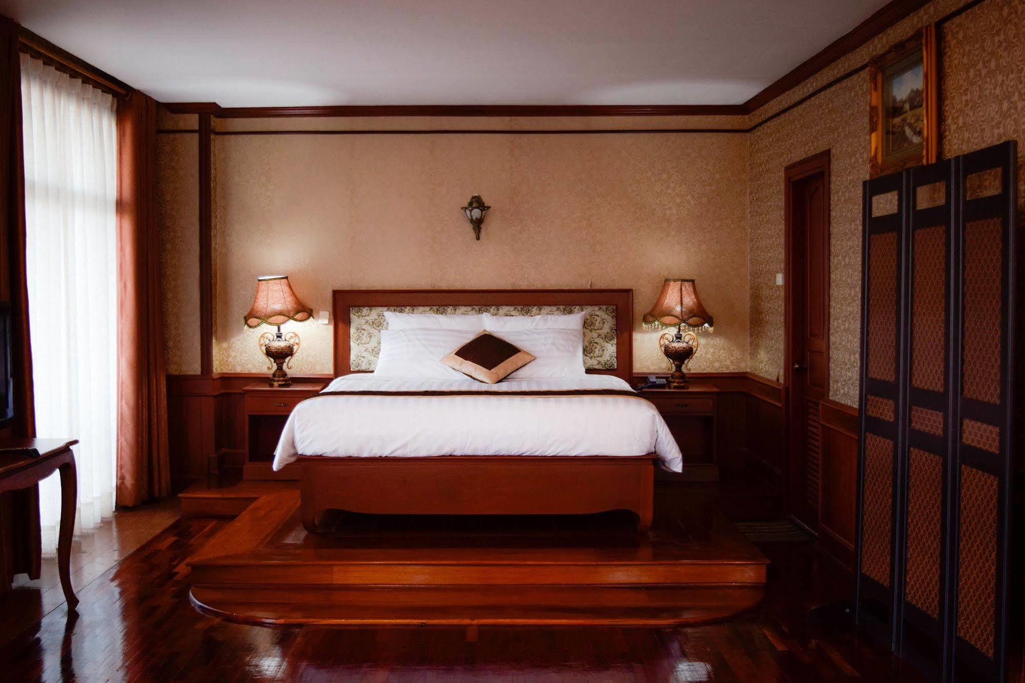 Vientiane Golden Sun Hotel מראה חיצוני תמונה